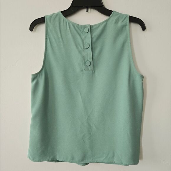 J. Crew Factory Sleeveless button-back shell top NWOT - Picture 6 of 6